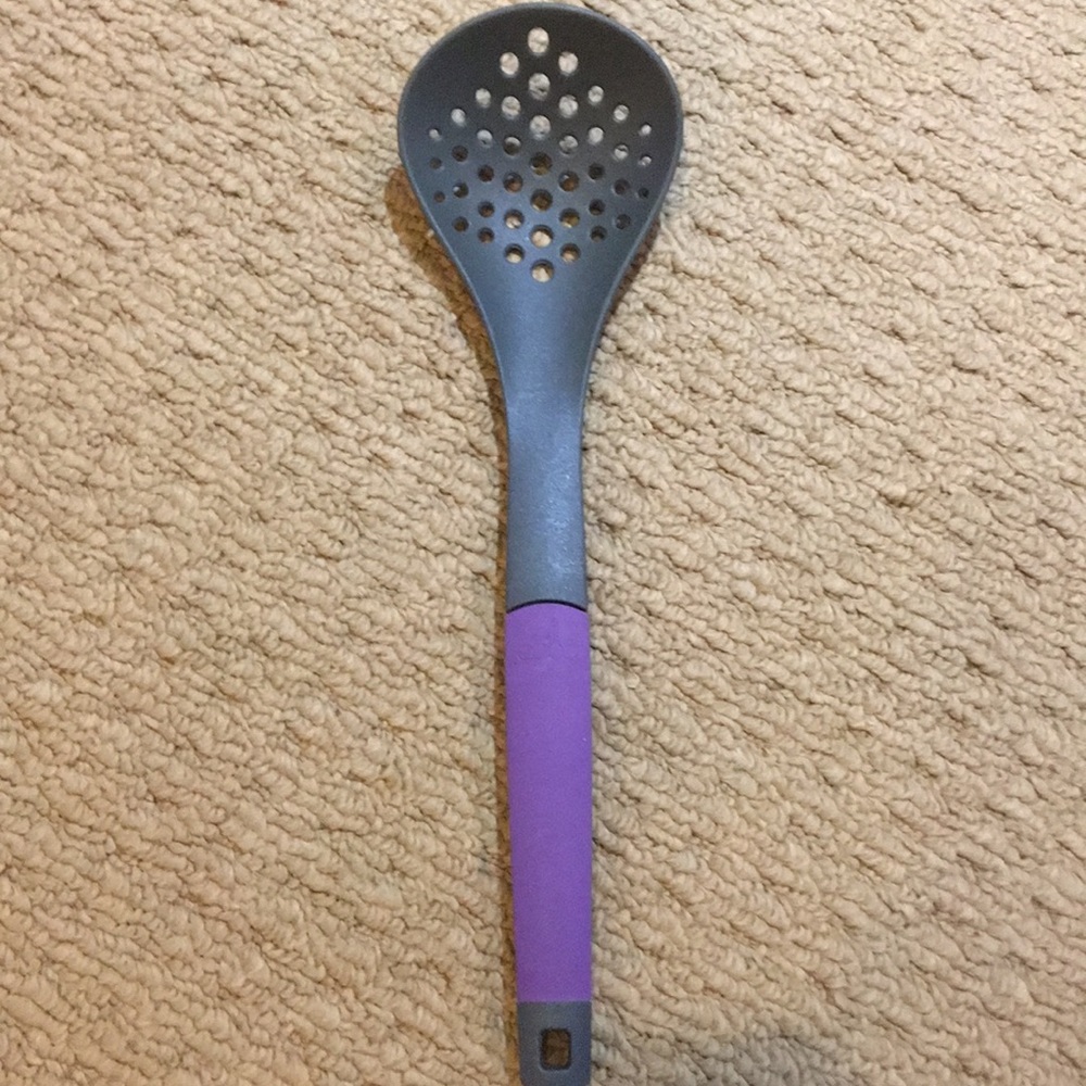 Core kitchen cooking utensils